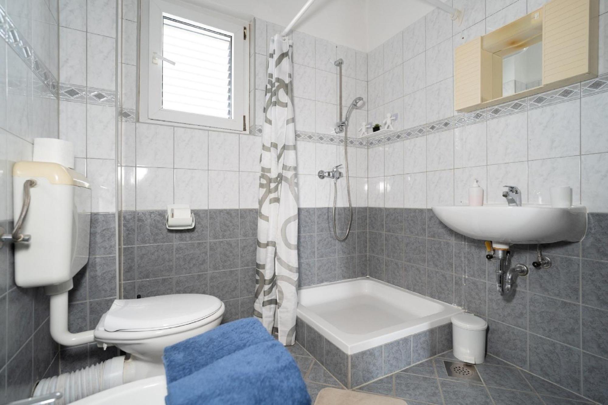 Apartments Milic Gornji Karin Extérieur photo