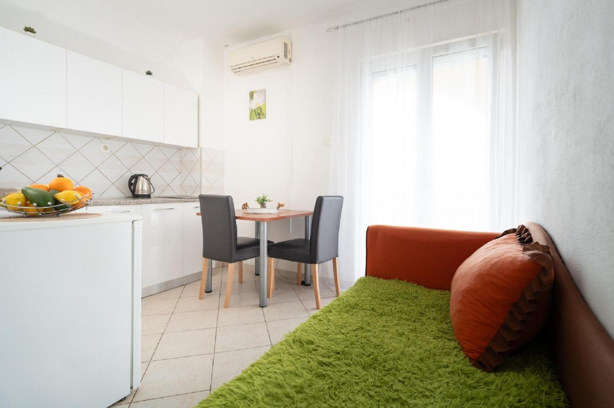 Apartments Milic Gornji Karin Extérieur photo