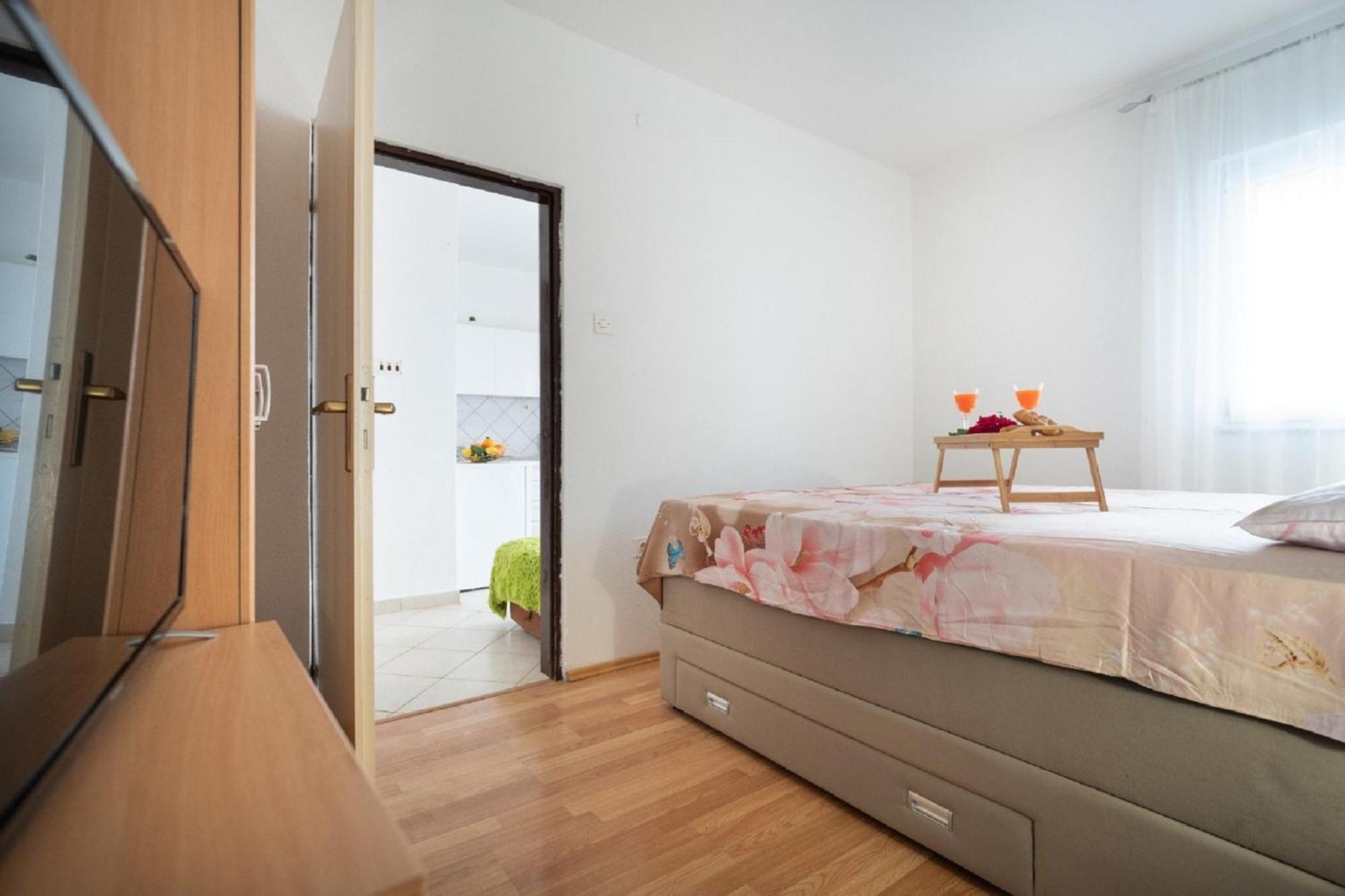 Apartments Milic Gornji Karin Extérieur photo