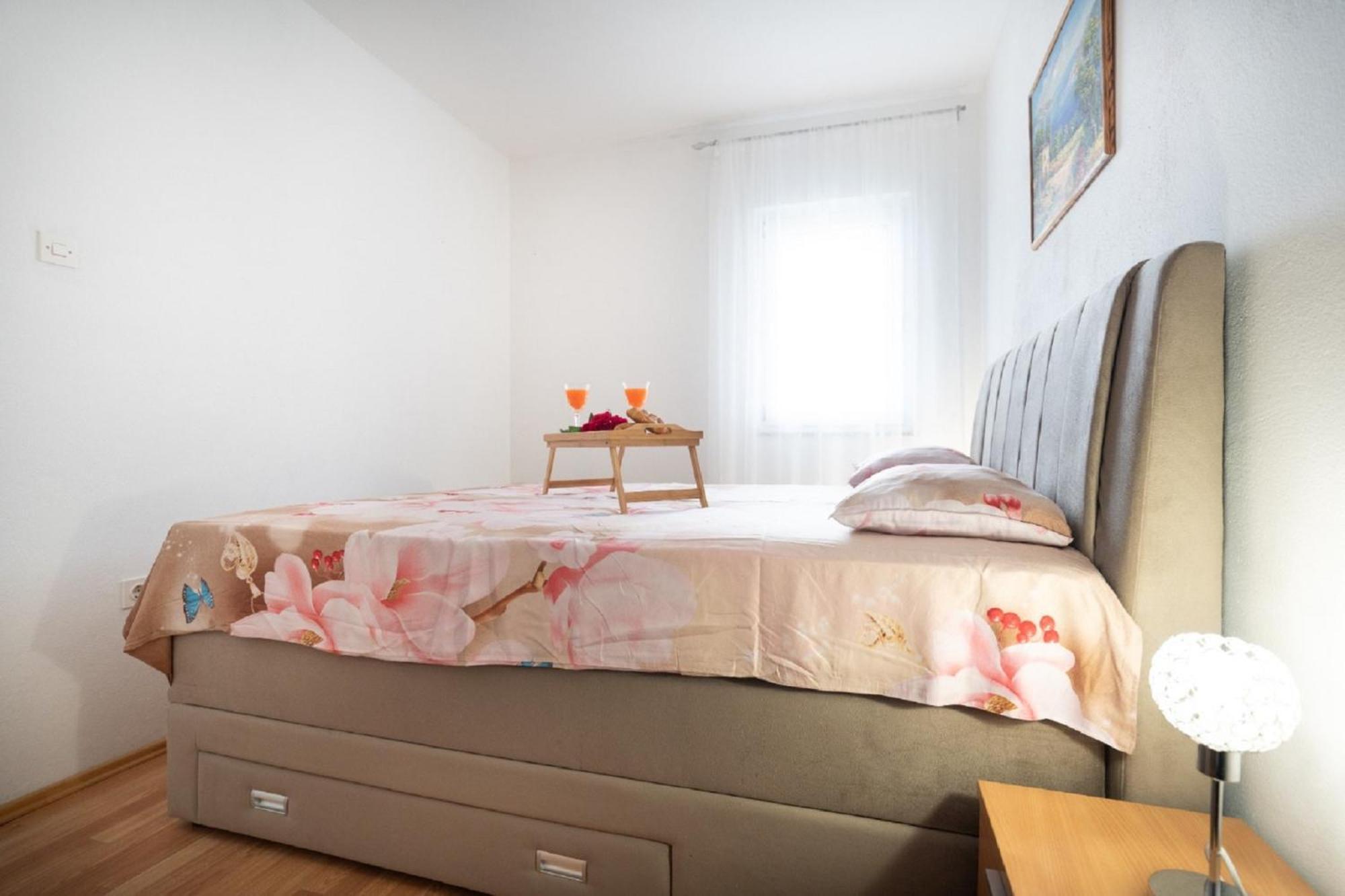 Apartments Milic Gornji Karin Extérieur photo